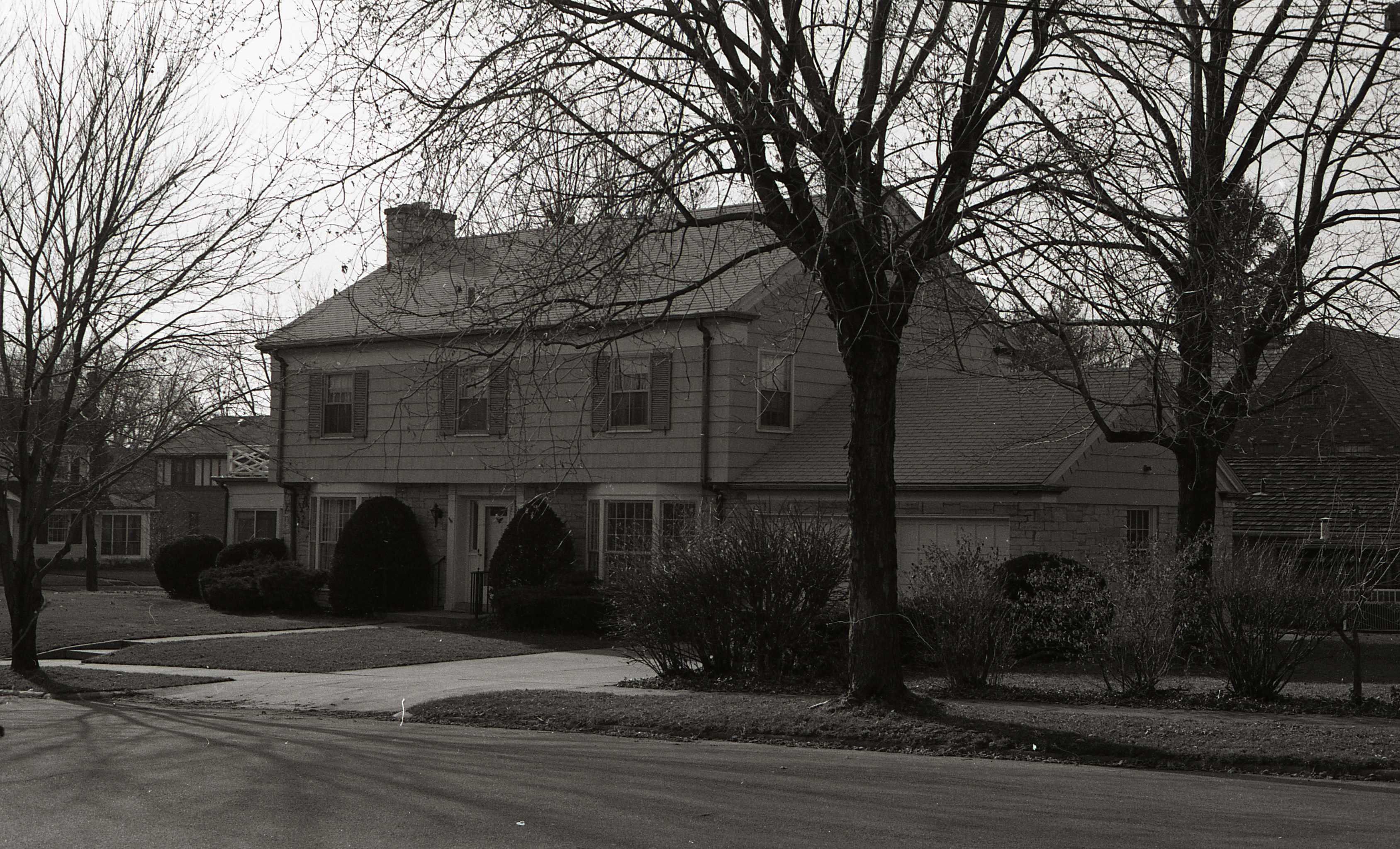 1327 East Wayne Street North